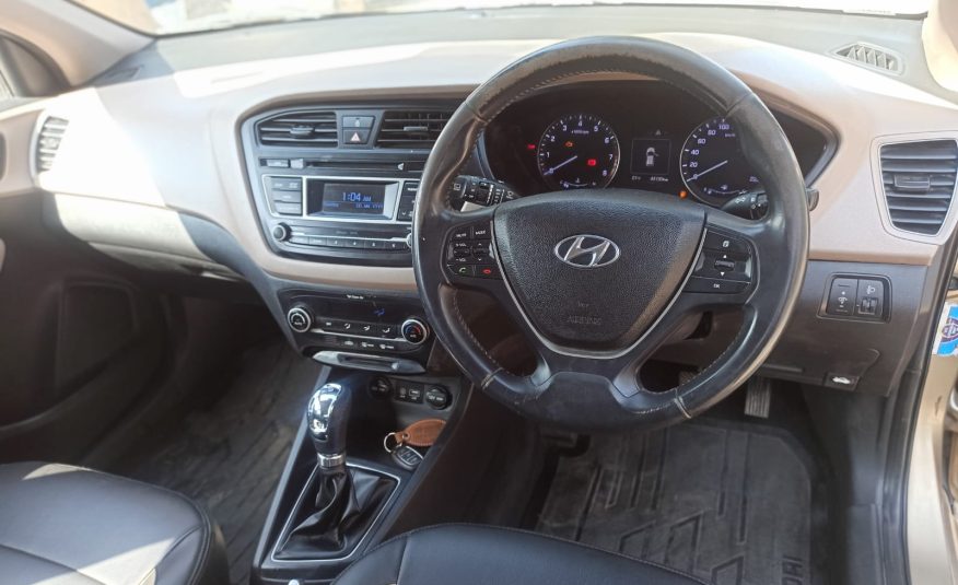 HYUNDAI I20 ASTA 2015